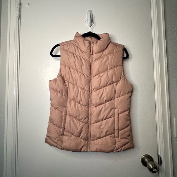 Pinkie Vest - Picture 2 of 4